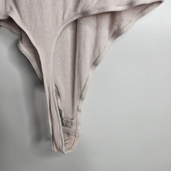Intimately Free People Women's Tan Ribbed Bodysuit, Size M - Picture 6 of 6